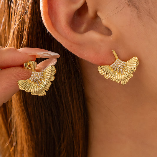Retro Fashion High-grade Inlaid Zircon Ginkgo Stud Earrings