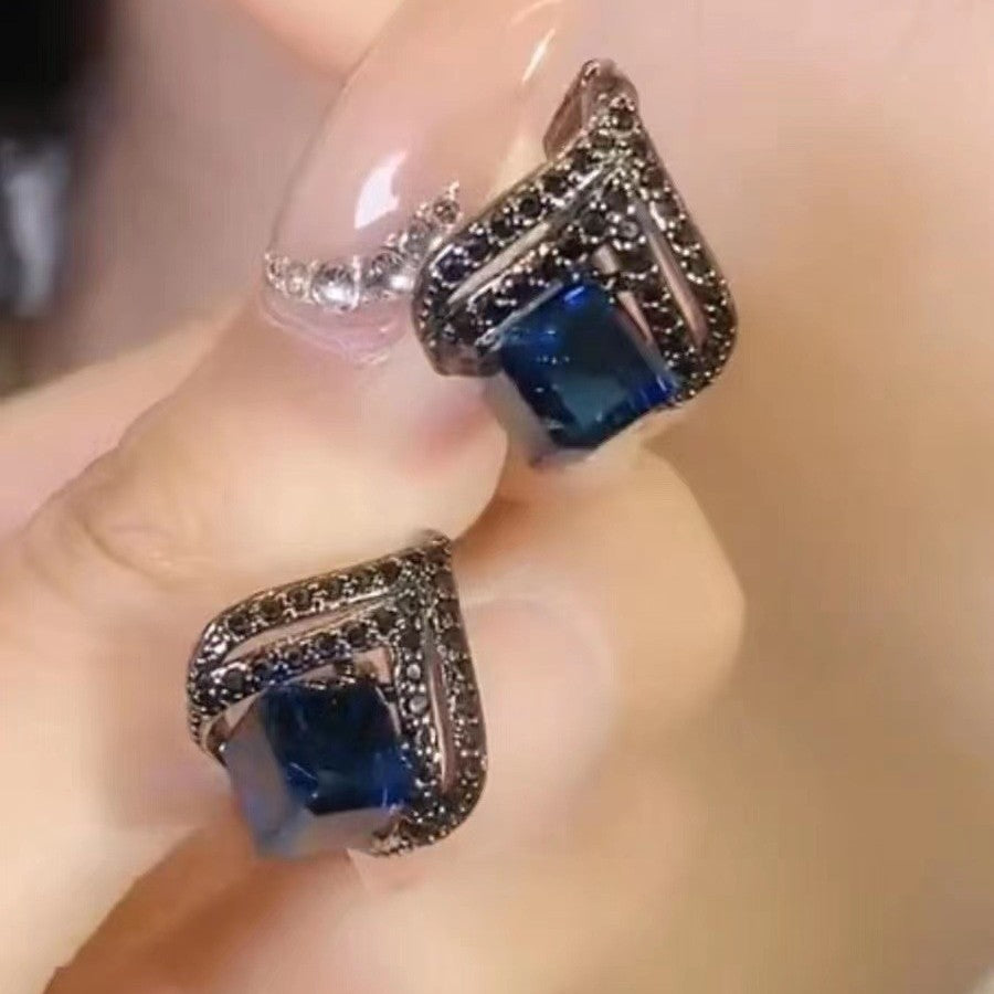 Women's Crystal High-grade Light Luxury Ear Clip With Earrings