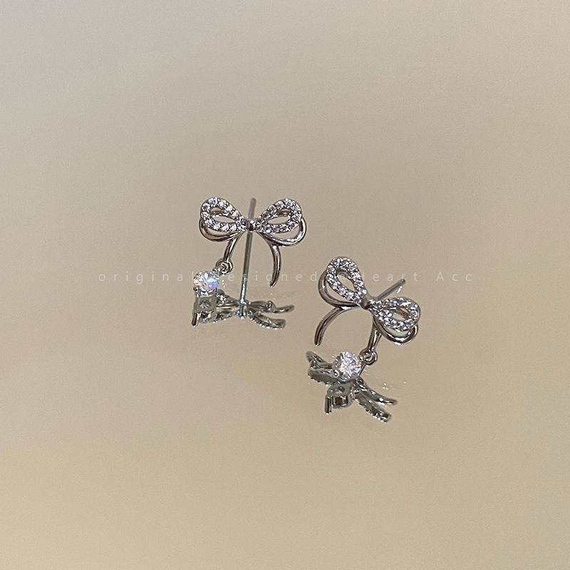Women's Exquisite Bow Zircon For Niche Design Elegant High-grade Rings
