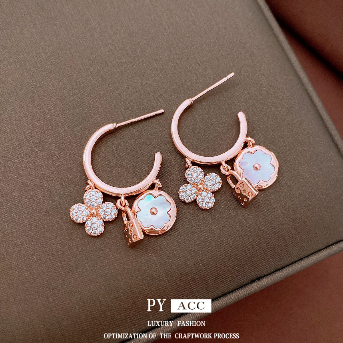 Gold Sier Needle Zircon Flower Shaped Light Luxury Stud Earrings