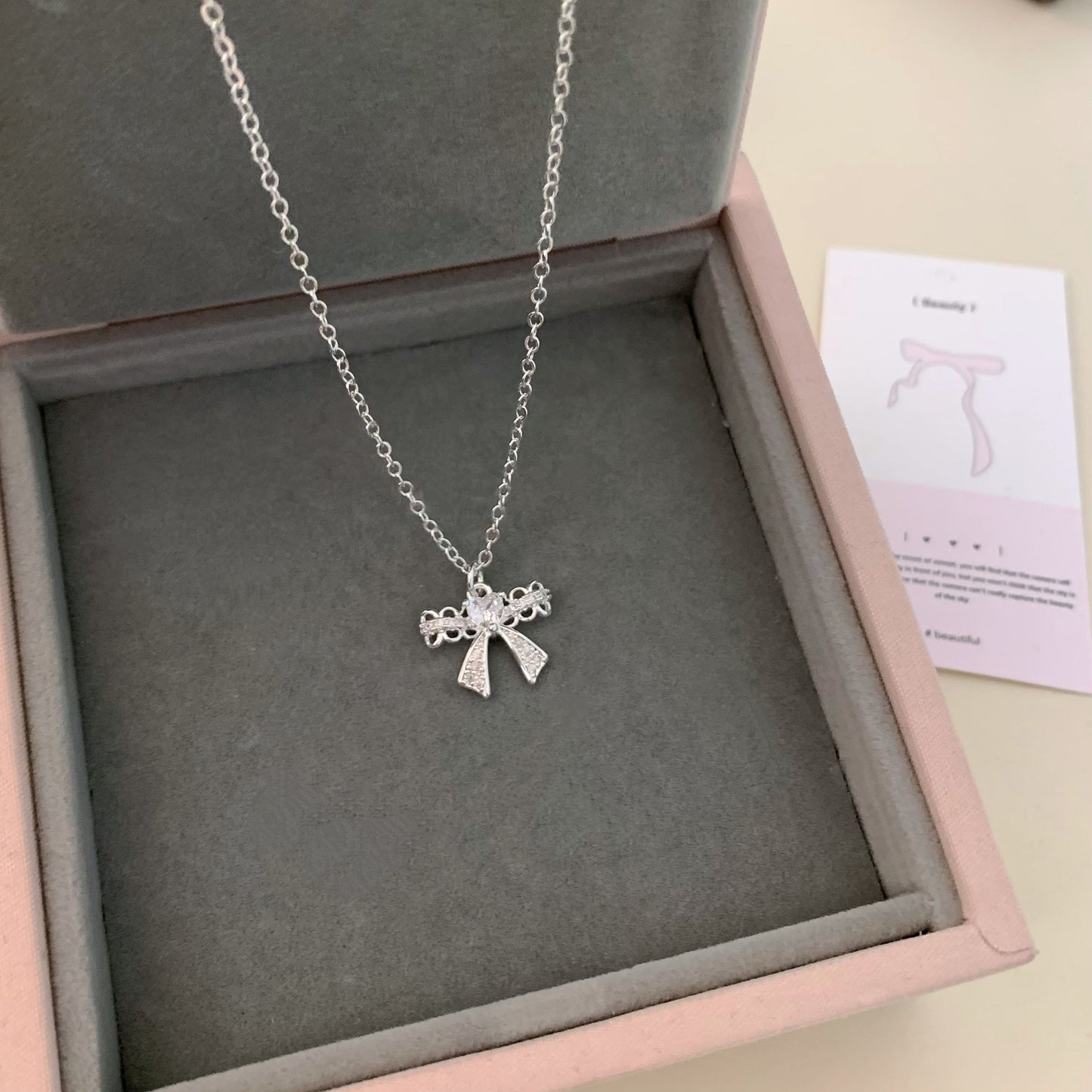 Bow Elegant Heart For Fashionable Niche Zircon Necklaces