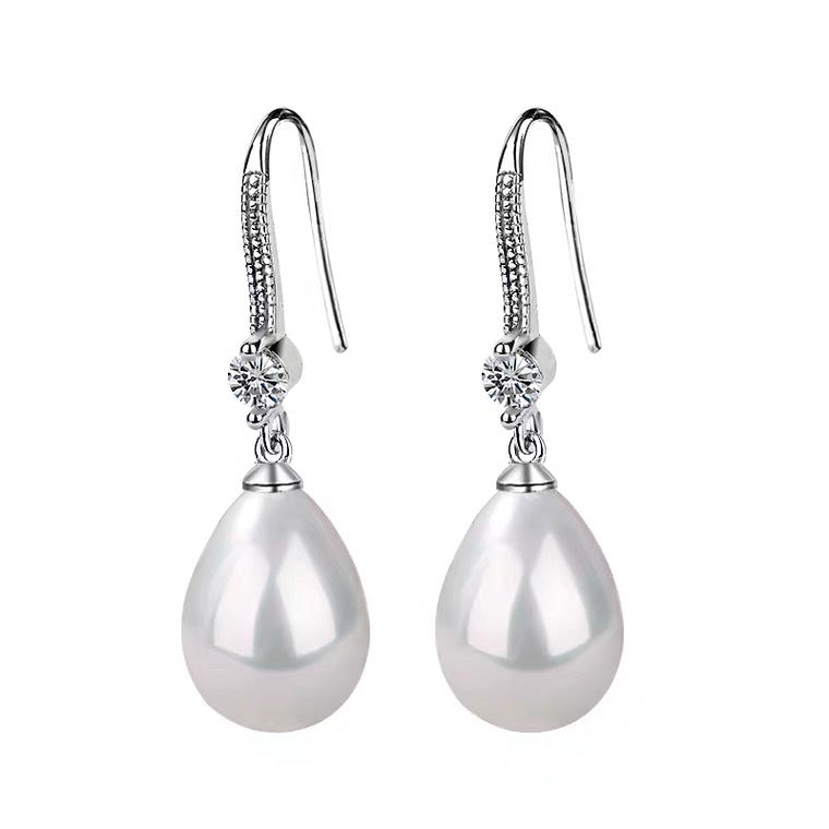 Women's Network Pearl Quality Assurance Ear Hook Earrings