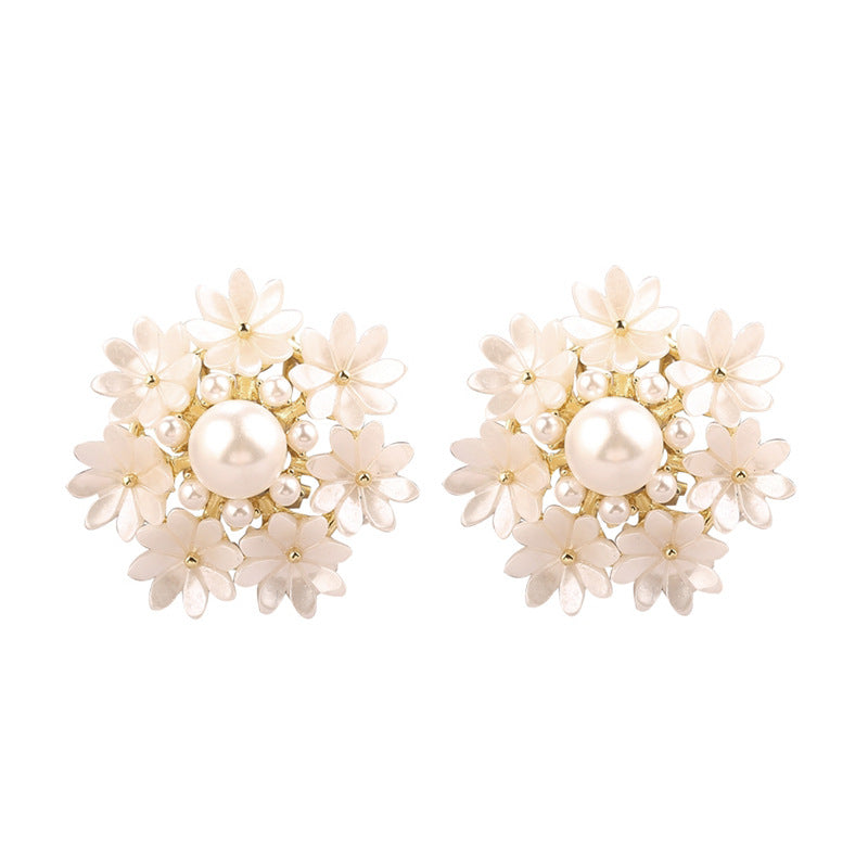 Flower Exaggerated Female Sweet Elegance Pearl Earrings