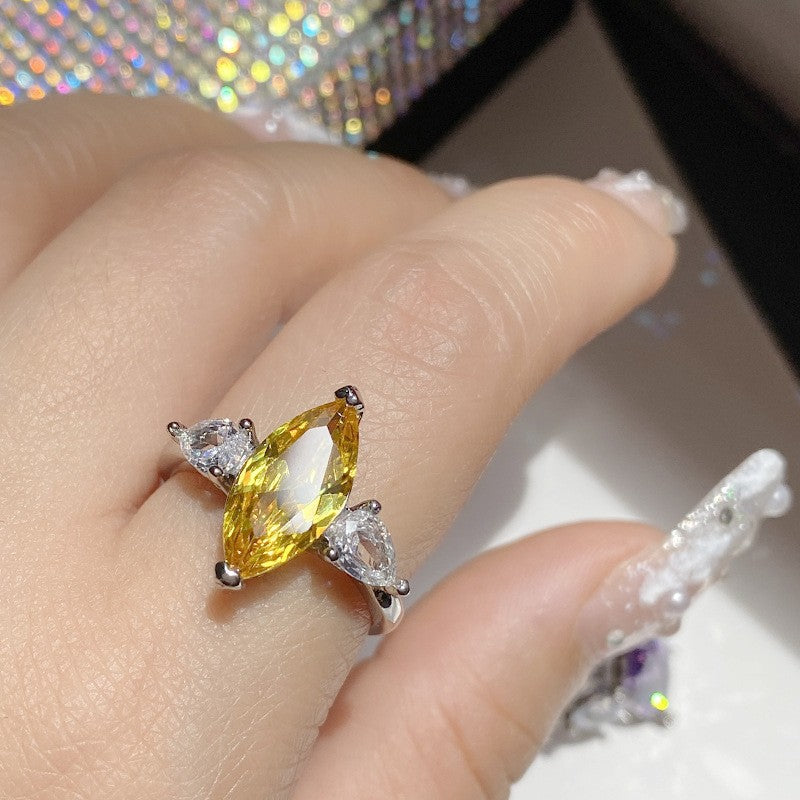 Camellia Fashion Romantic French Golden Rhinestone Gold Plated Ring