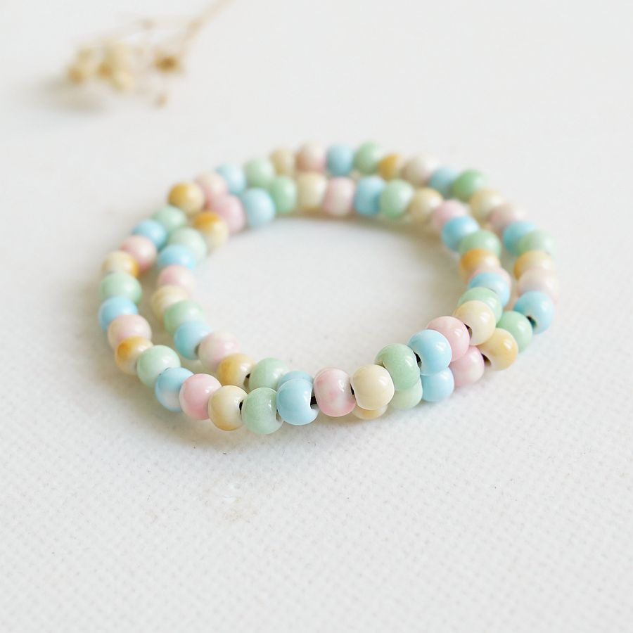 Idyllic Sweet Gradient Color Beaded Hand Bracelets