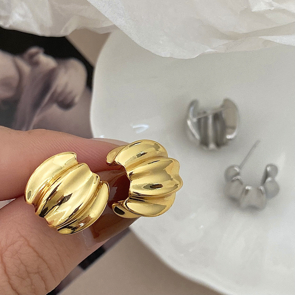 Gold Niche Design Premium Ear Elegance Retro Circle Earrings