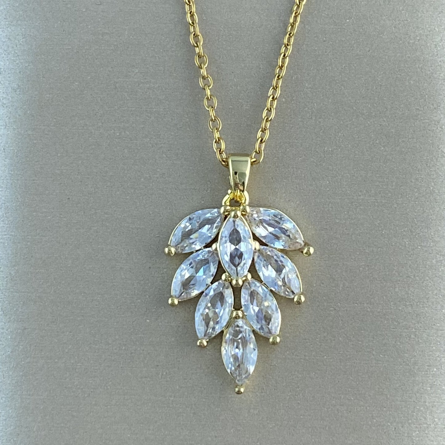 Women's Real Gold Plating Opal Fox Clover Pendants