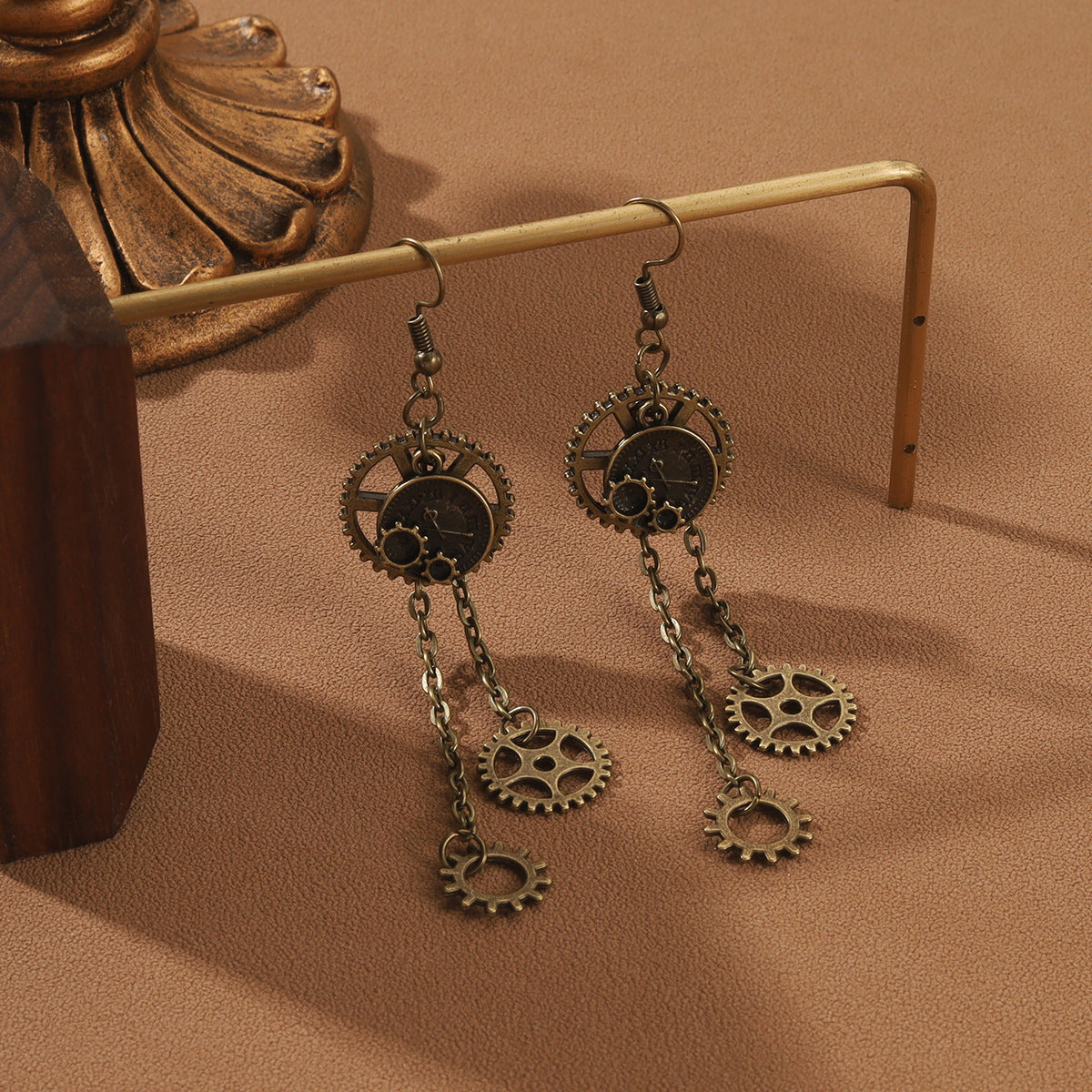 Design Vintage Steam Punk Skull Mechanical Earrings