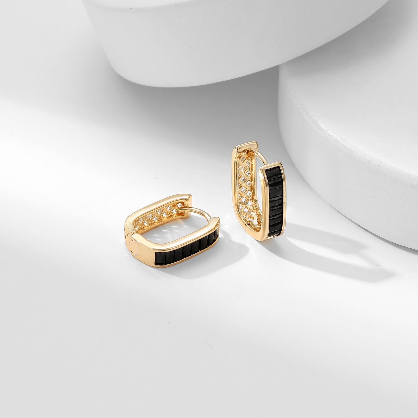 Women's Zircon High Class Elegant Gang Drill Simple High-grade Exquisite Ear Buckle