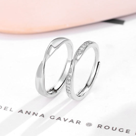 Women's & Men's Mobius Strip Couple Long-distance Love Commemorative Design Ring