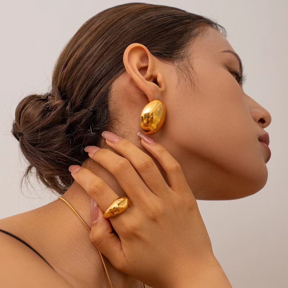 Plated Real Gold Exaggerated Light Luxury Female Niche Design Stud Earrings