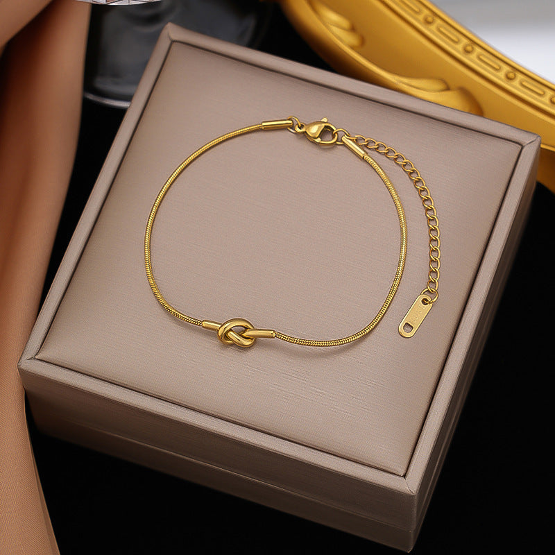 Titanium Steel Female Gold Fashion Light Luxury High Bracelets