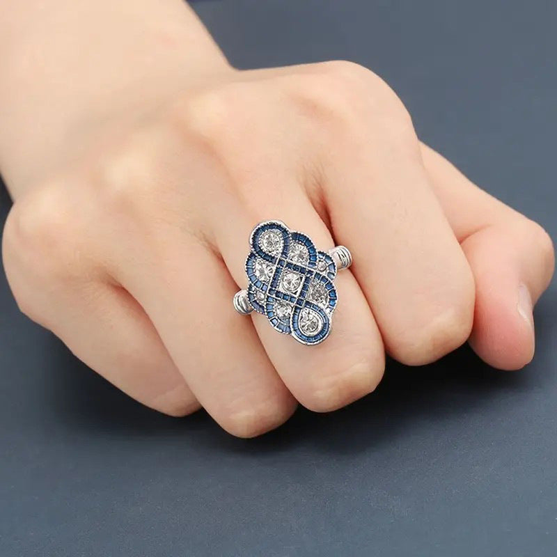 Stylish Women's Elegant Classy Shi Vintage Rings