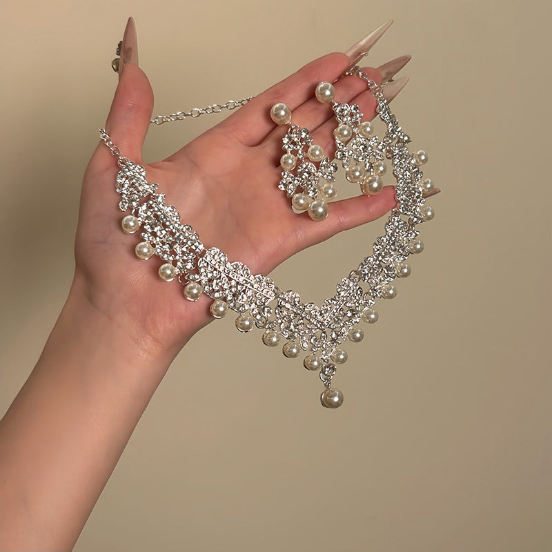 Elegant Drop Round Light Luxury Minority Necklaces