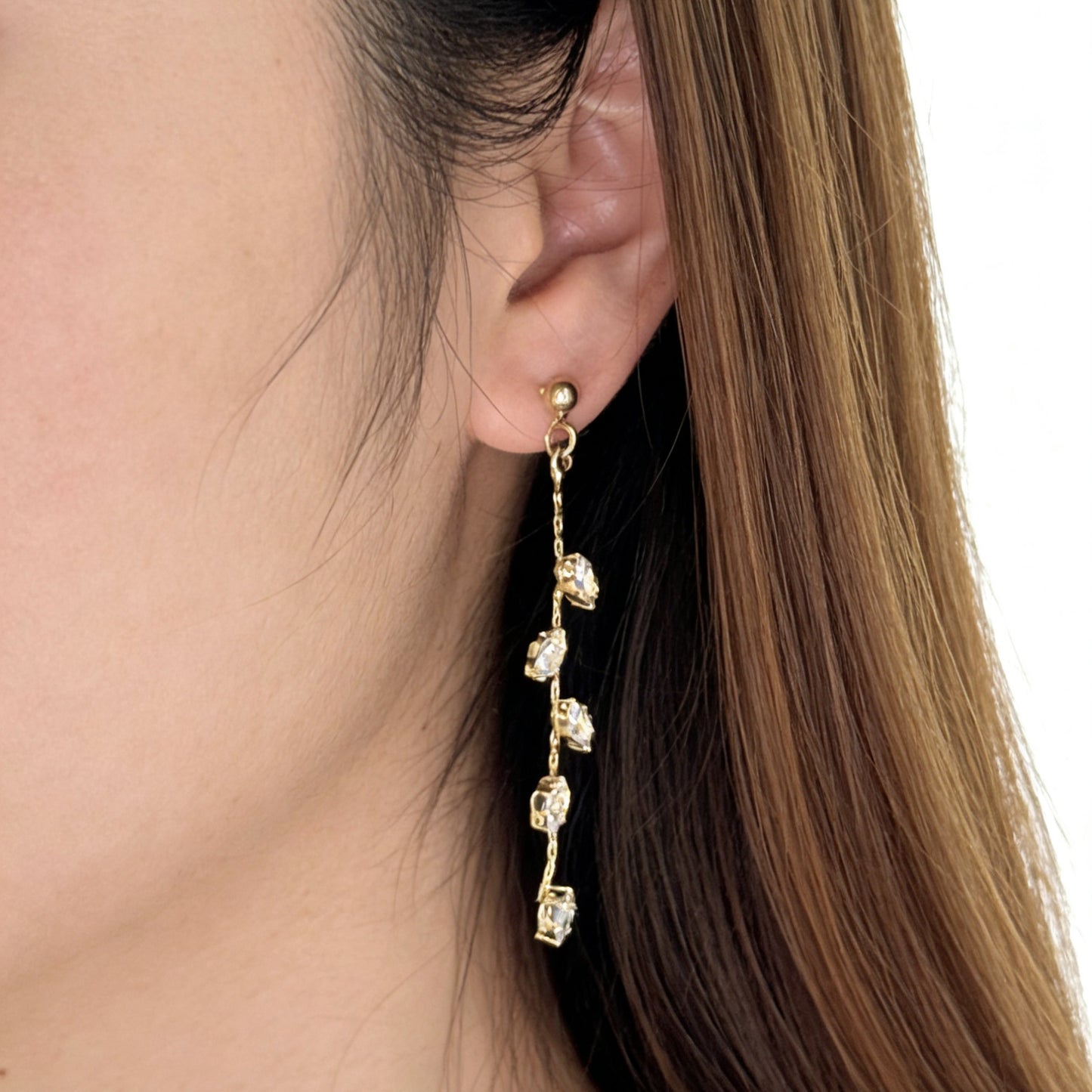 Elegant Micro Point Zircon Fresh Willow Leaf Long Ear Earrings