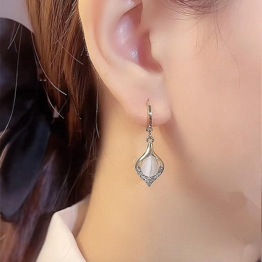 High Sense Graceful Fashionable Ear Hook Earrings