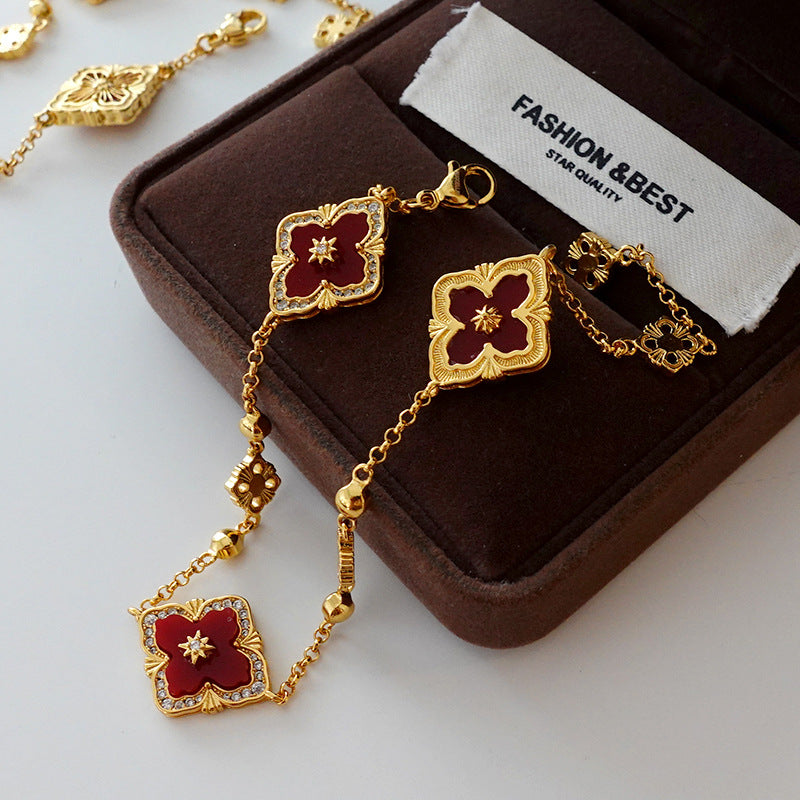 Women's For Light Luxury Minority Flower High-grade Clavicle Chain Palace Pendants