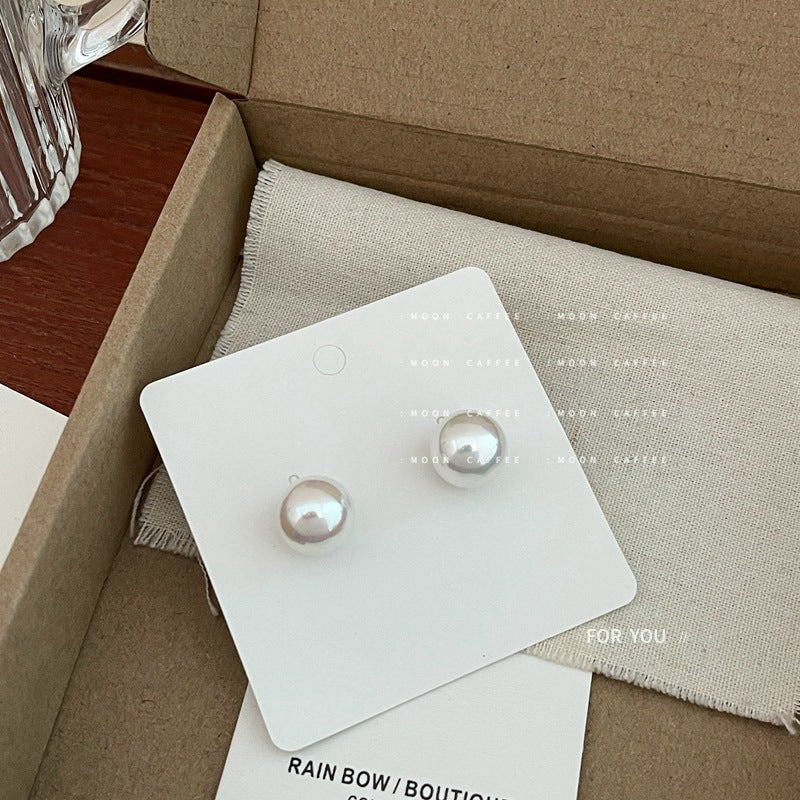 Women's Shell Pearl French Style Petite Retro Earrings