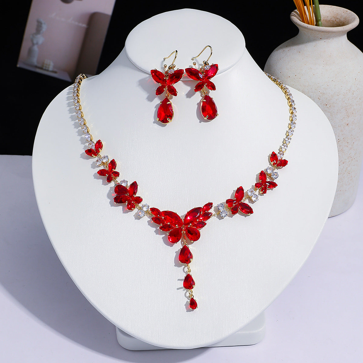 Fashion Trend Zircon Green Butterfly Tassel Necklace