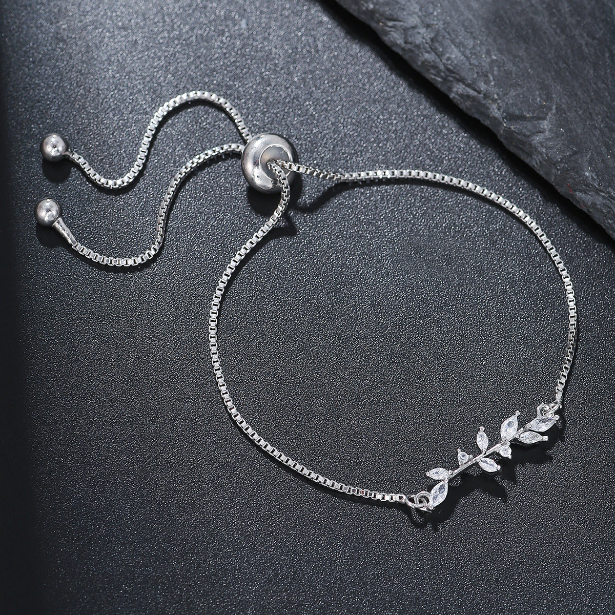 Affordable Luxury Fashion Zircon Full Diamond Bracelets