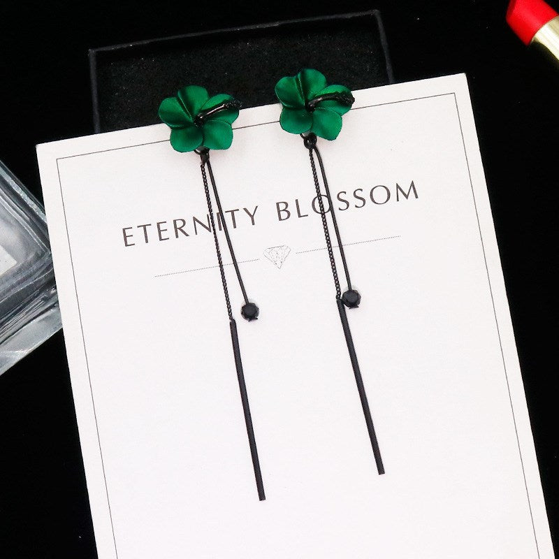 Flower Tassel Refined Long Retro Spray Earrings
