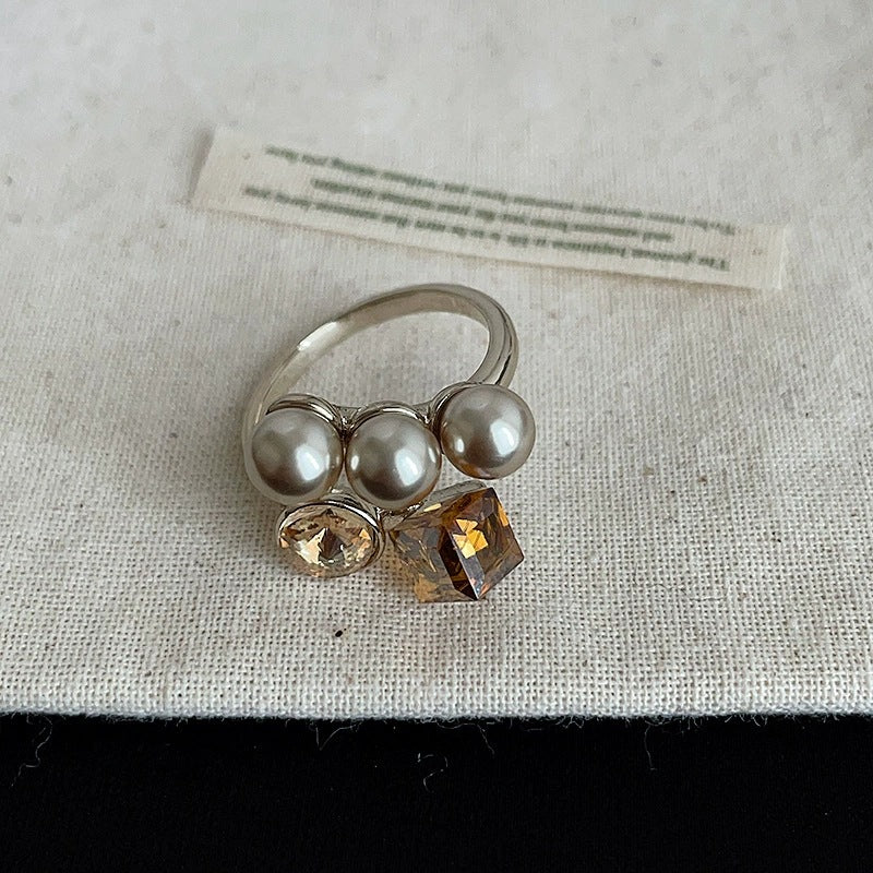 Champagne Gold Pearl Crystal Female High Sense Affordable Luxury Fashion Ring