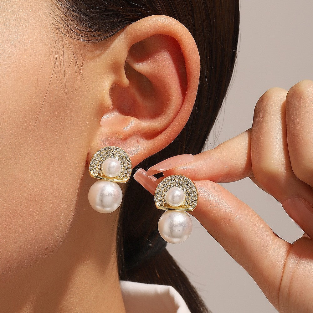 Exaggerated Big Pearl Shaped Female Style Creative Design Rings