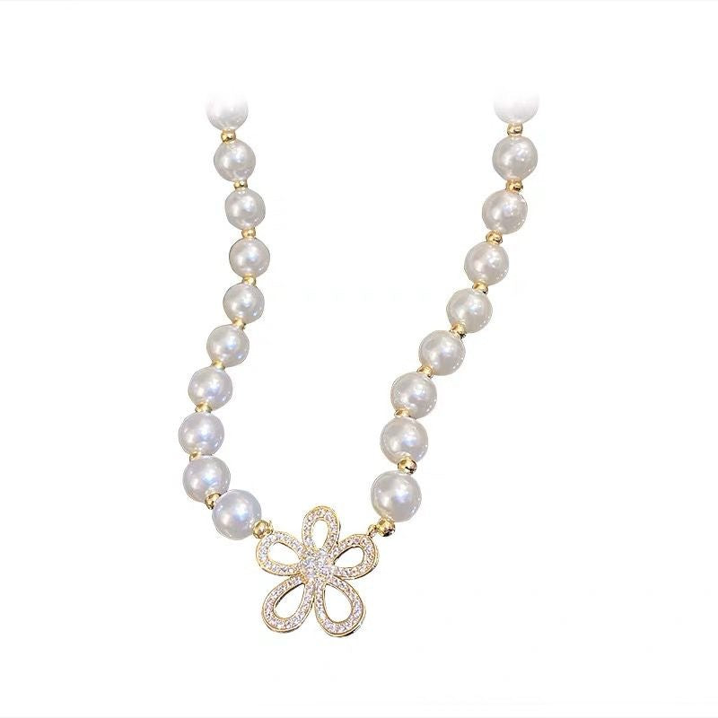 Women's French Flower Pearl Light Luxury Design Sense Necklaces