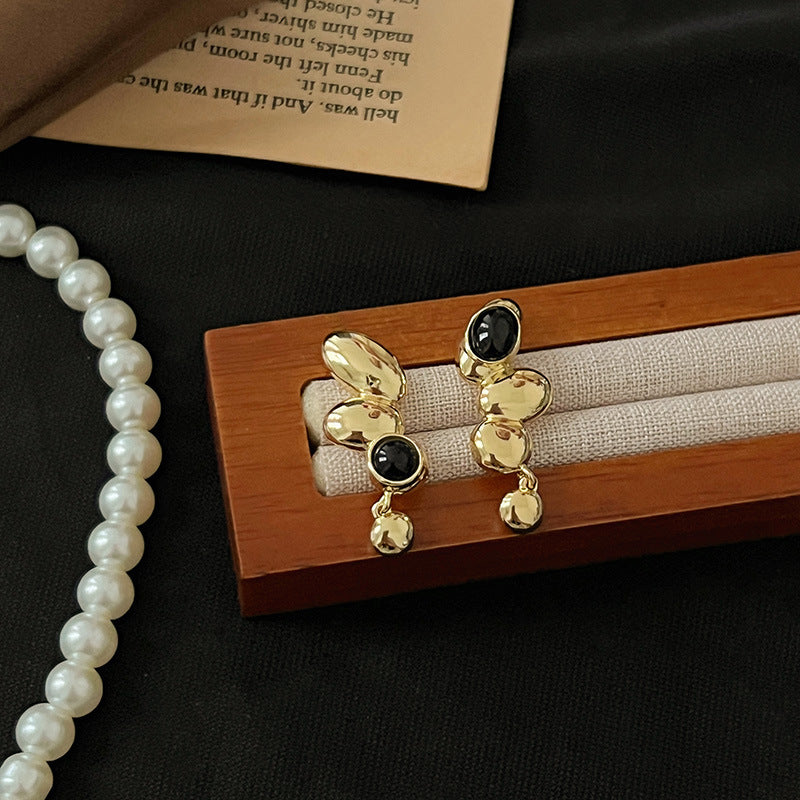 Niche High Profile Retro Temperament Sier Ear Earrings