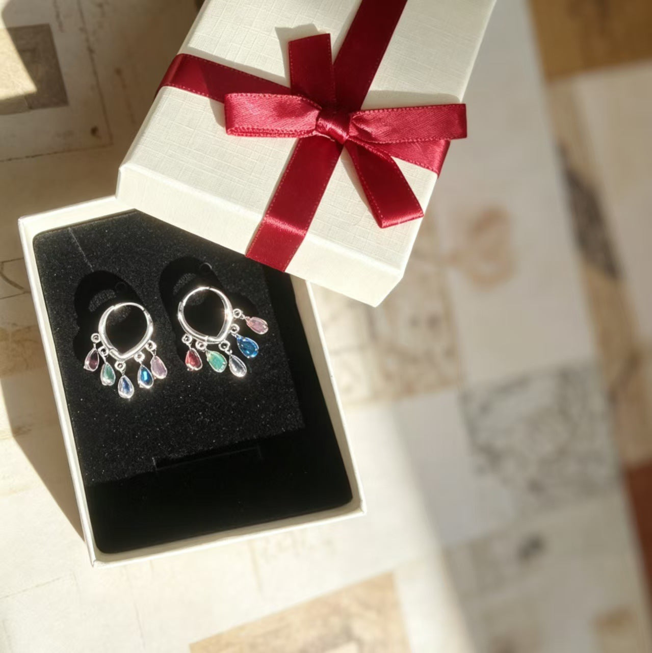 Women's Colorful Water Drop Clip Simple Grace Personality Minority Ear Buckle