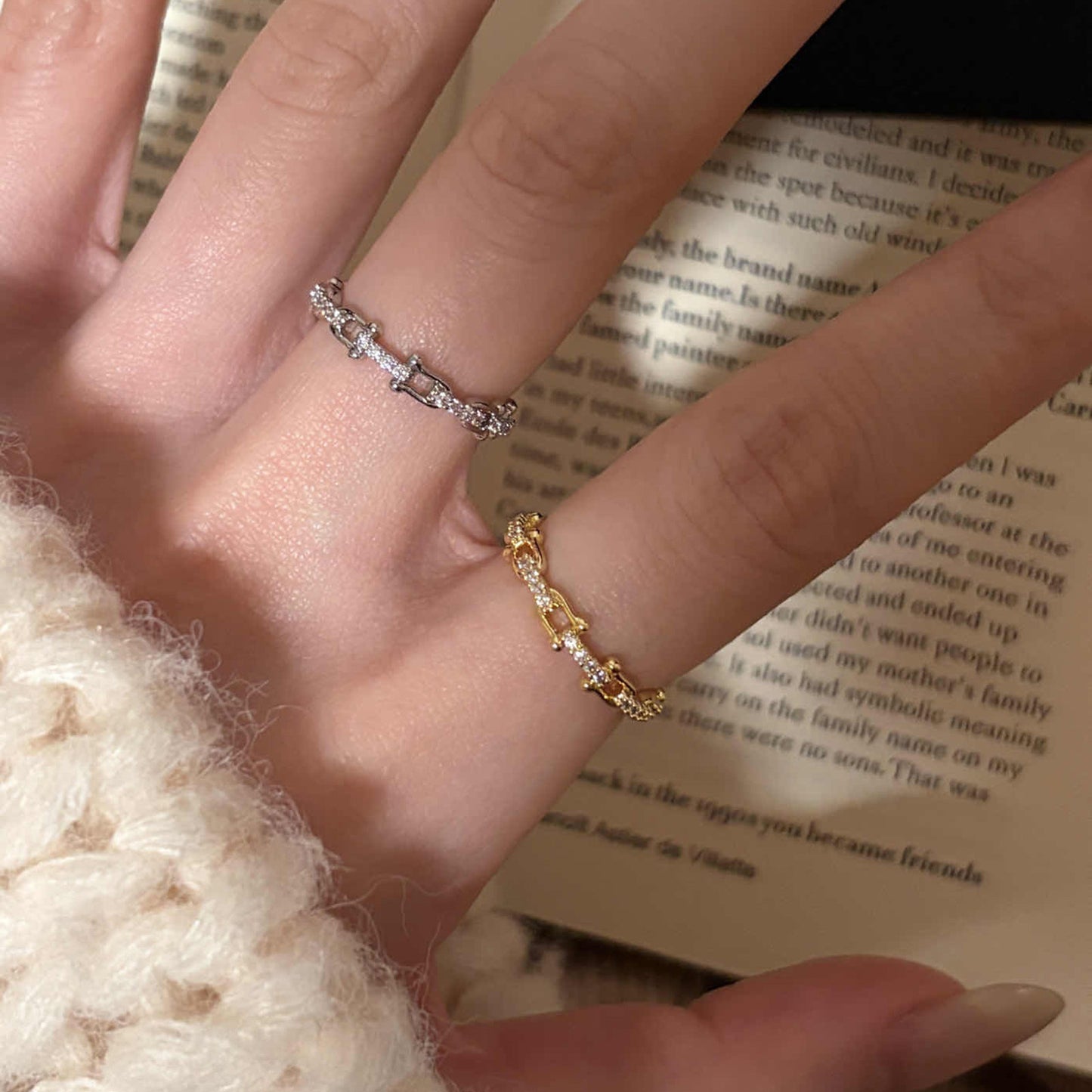 Simple Horseshoe Zircon Female Design Open Light Luxury Ring