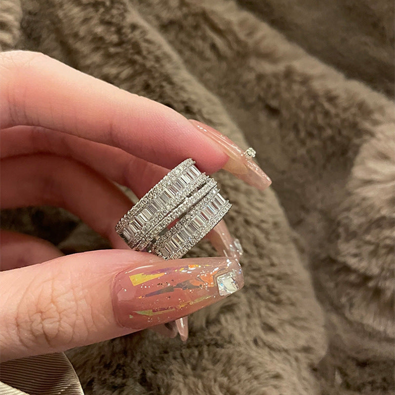 Real Gold Electroplated Zircon Buckle Light Luxury High Sense Index Ring