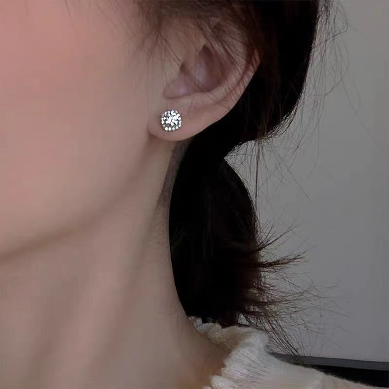 Women's Needle Square Zircon For Simple Personality Niche Design Cold Style Stud Earrings