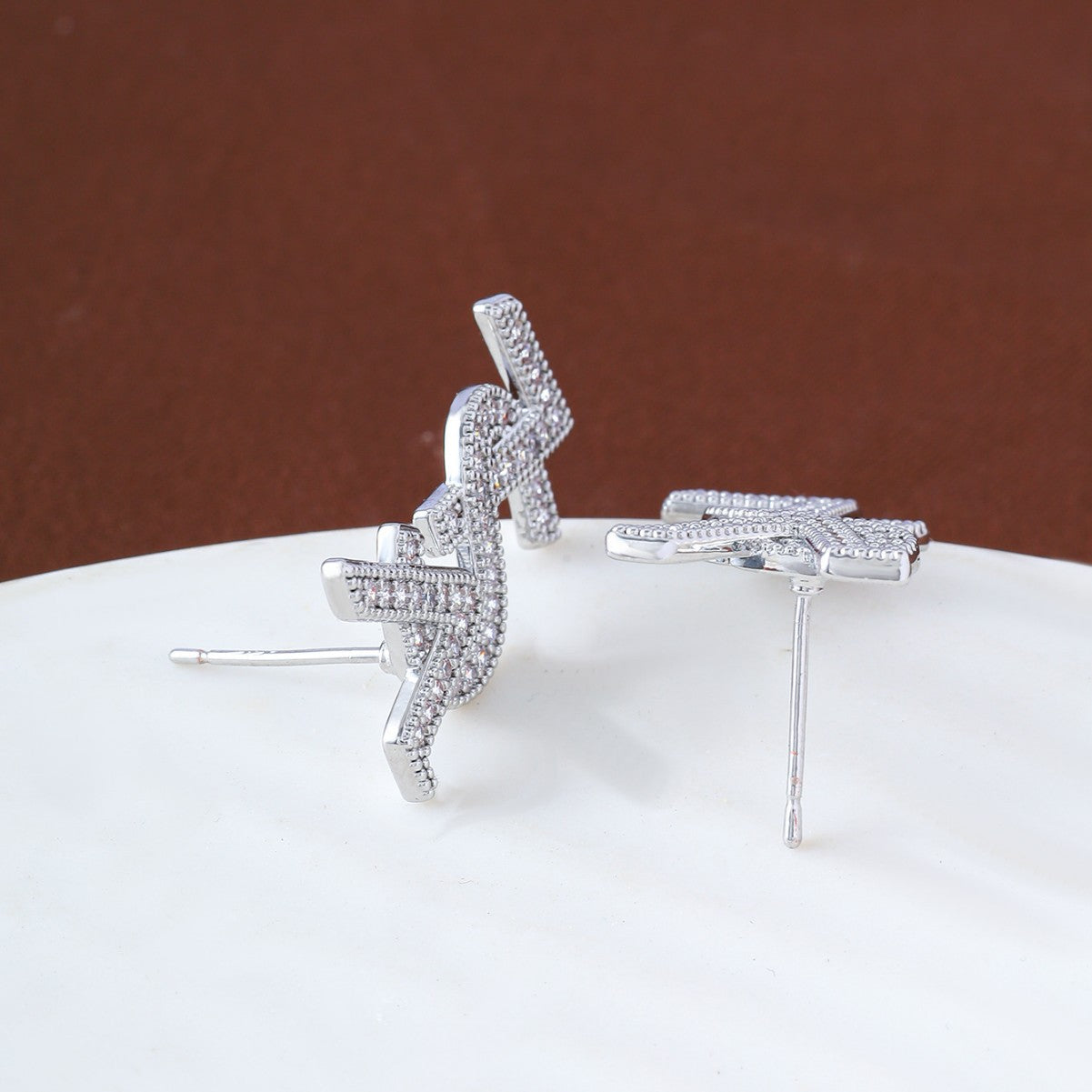 Women's Micro Inlaid Zircon Super Flash Alphabet Letter Fashionable Rings