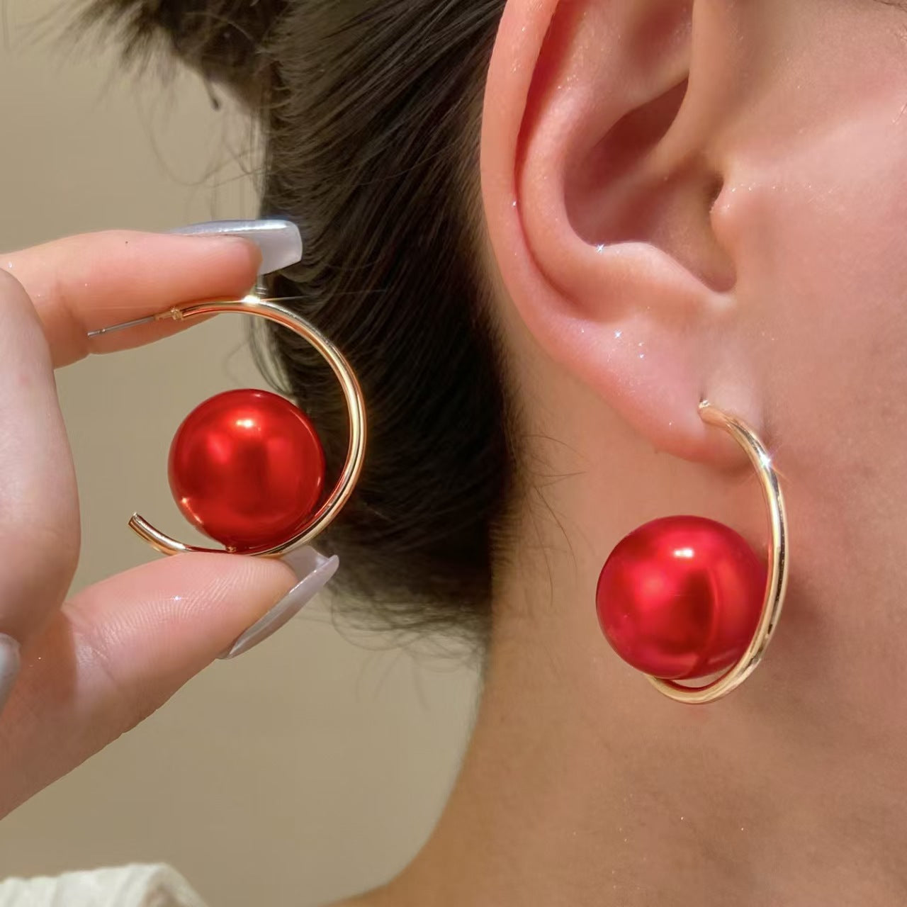 Exaggerated Big Pearl Shaped Female Style Creative Design Rings