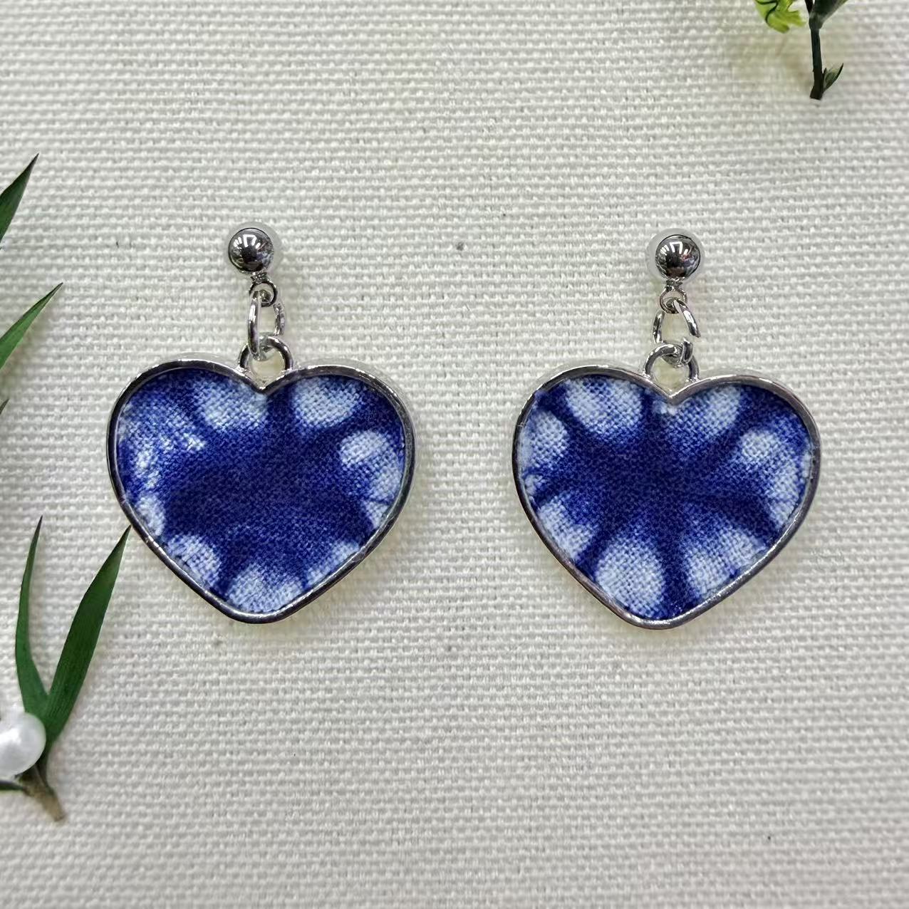 Yunnan Dali Ethnic Style Blue Dyed Stud Earrings