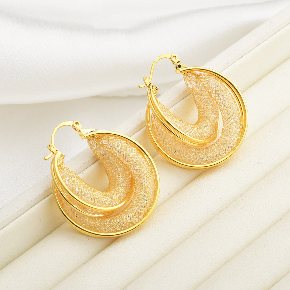 Luxury High Sense Super Shiny Crystal Clip Niche Design Rings