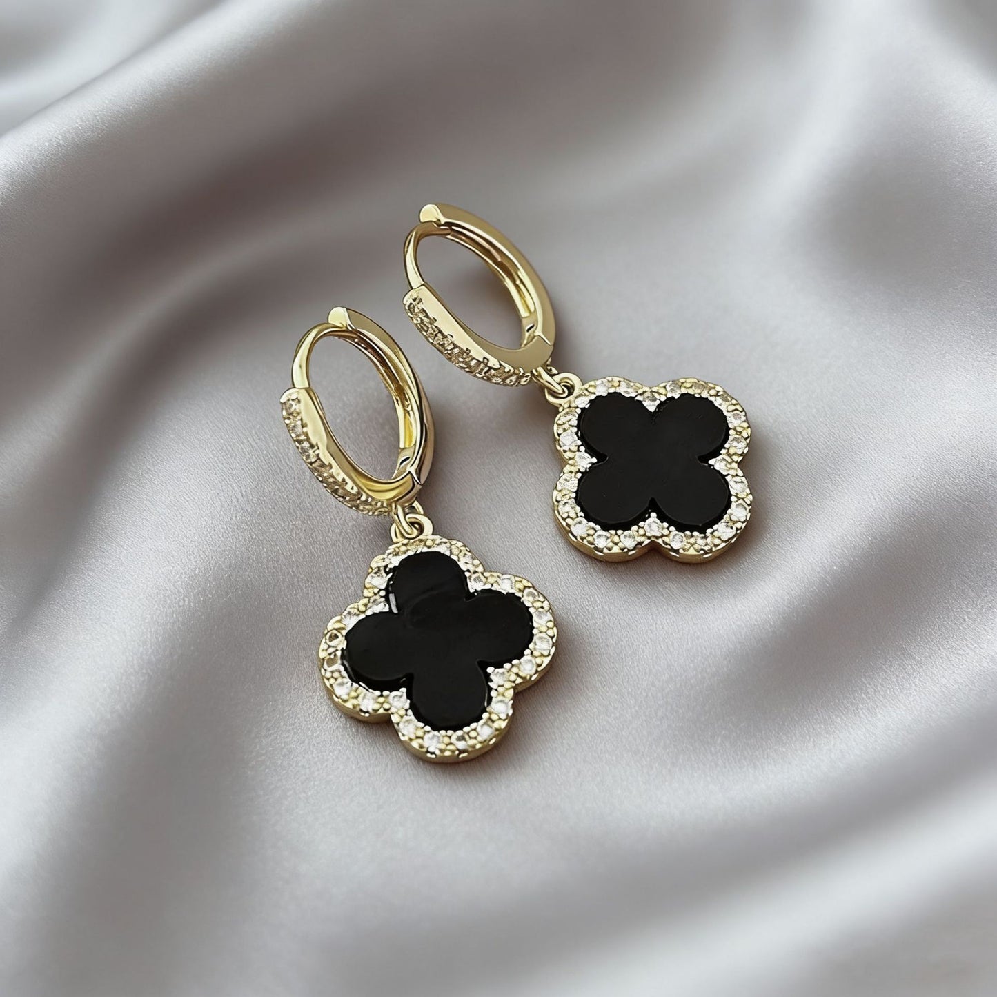 Women's Clover High-grade Classic Gold Light Luxury Earrings