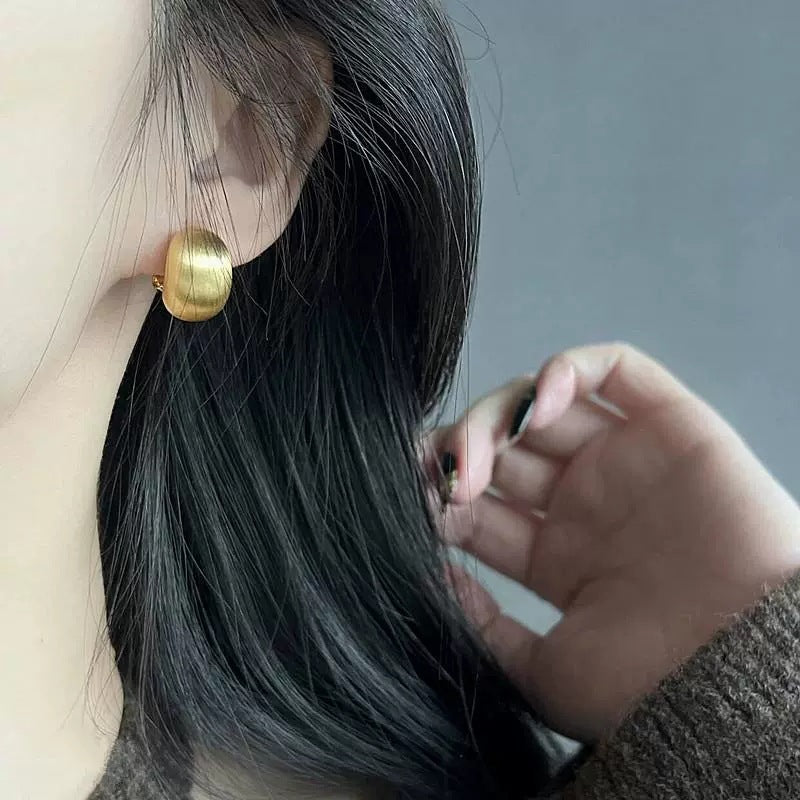 Female Light Luxury High Sense Fashionable Versatile Simple Earrings
