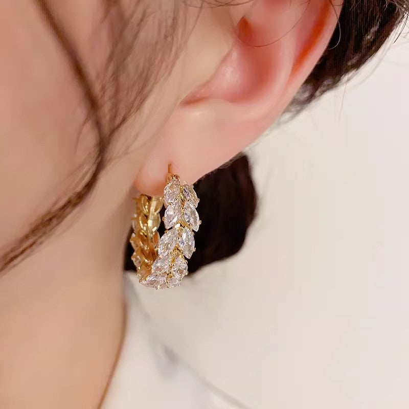 Entry Lux Zircon Wheat Clip Female Temperamental Ear Buckle