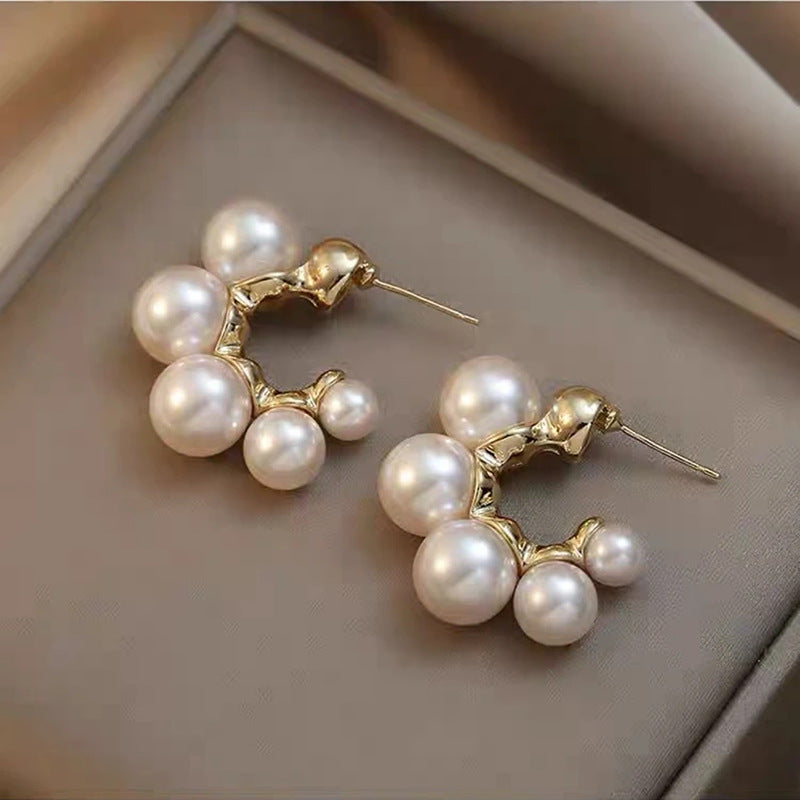 Women's French Retro Gradient Pearl Shaped High-grade Irregular Earrings