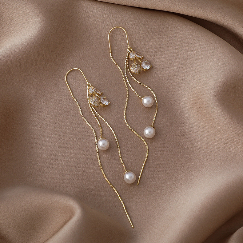 Sweet Cherry Fashionable Elegant High-grade Long Face Slimming Pearl Tassel Earrings