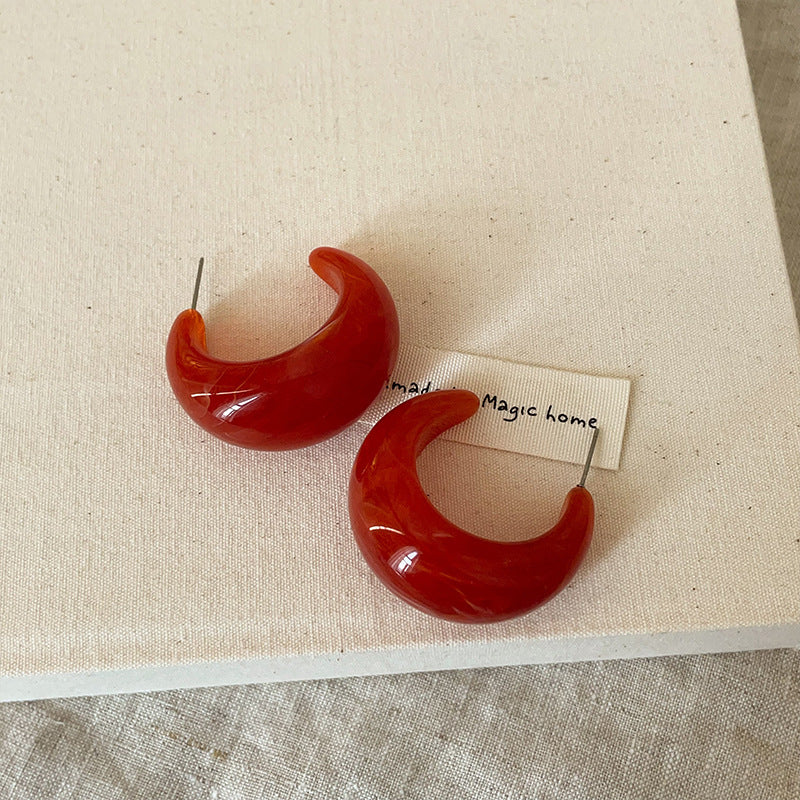 Wu Red Resin Shaped Female Retro Affordable Luxury Earrings