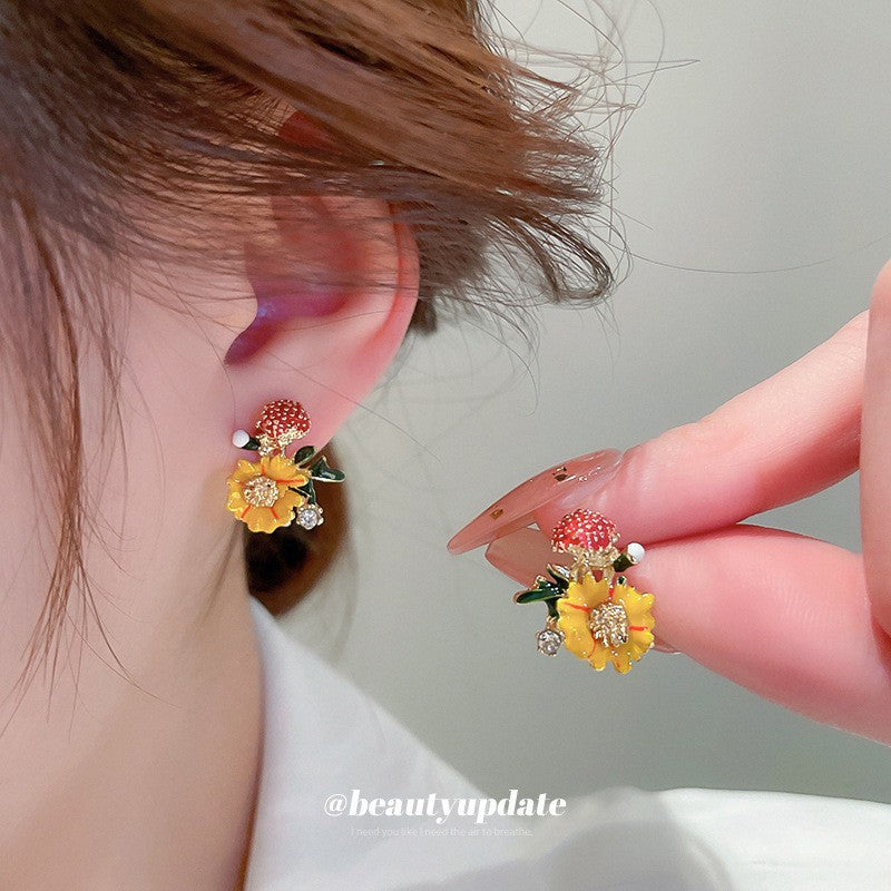 Women's Personality Fashion Trendy Light Luxury High-grade Earrings