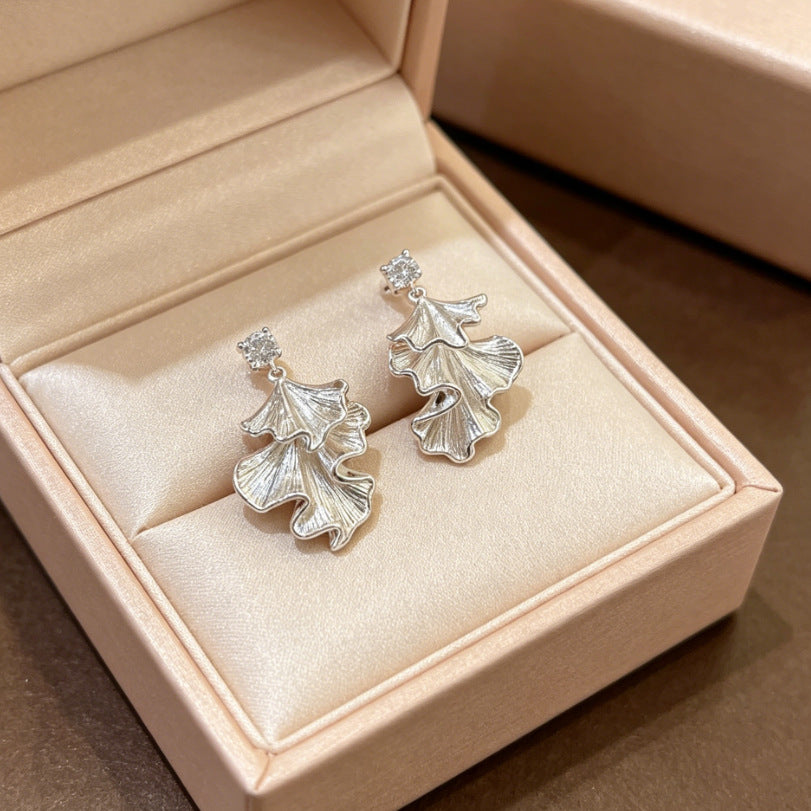 Temperament Inlaid Zircon Delicate Pearl High-grade Light Luxury Korean Style Stud Earrings