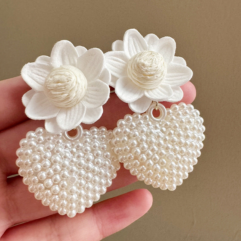 Style Gentle Smart Versatile Elegant White Flower Earrings