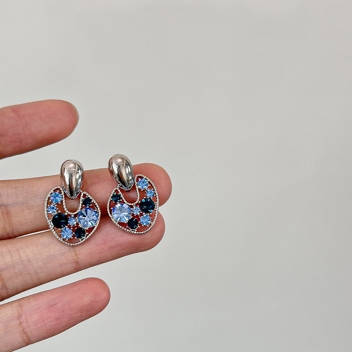 Women's High-grade Frosty Style Small Elegant Simple Fashionable Irregular Gang Drill Earrings