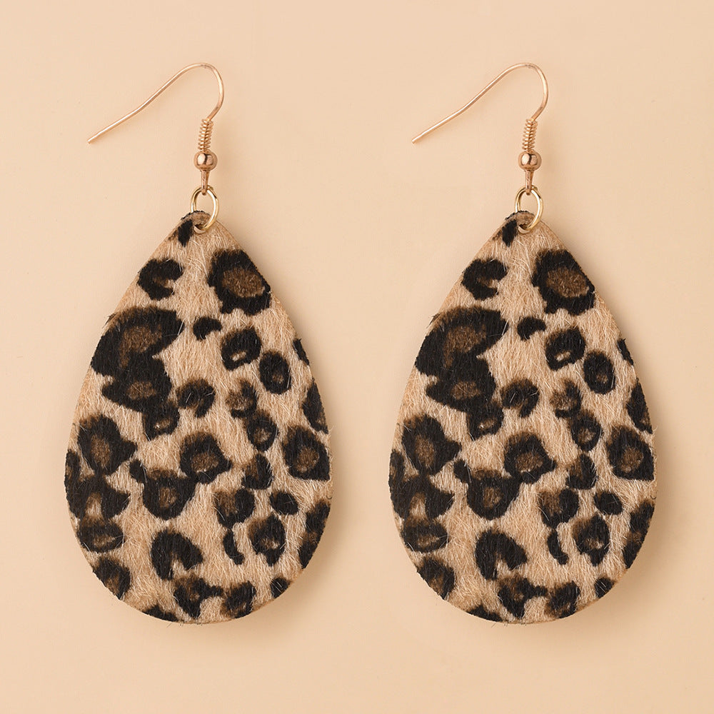 Fashion Vintage Leopard Print Exaggerated Personalized Metal Bracelet