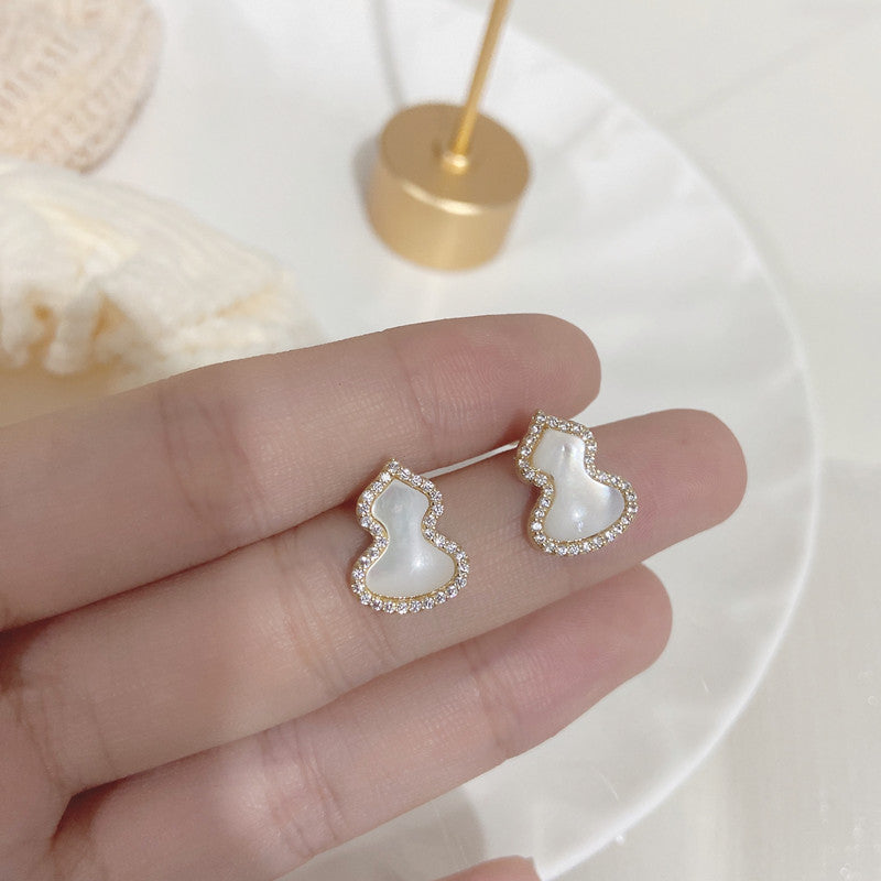 Style Natural Shell Gourd Ear Small Versatile Fu Lu Stud Earrings