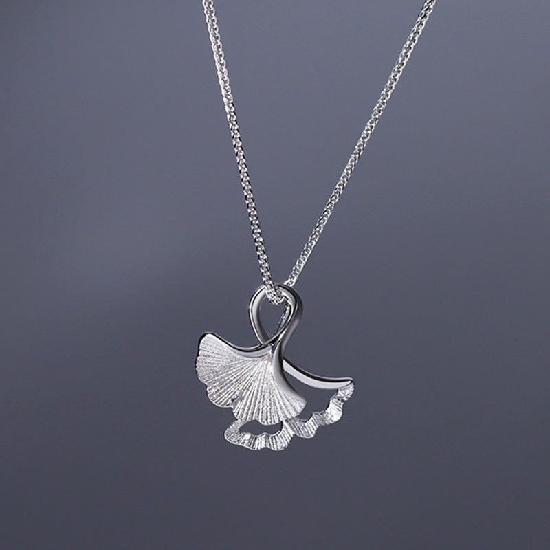 Women's Six Sweet Clavicle Chain Niche Personality Necklaces